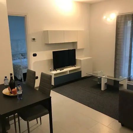 Aparthotel Alessandra Domaso