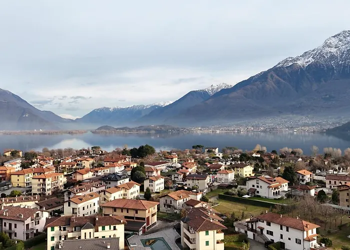 Alessandra מלון דירות 4*