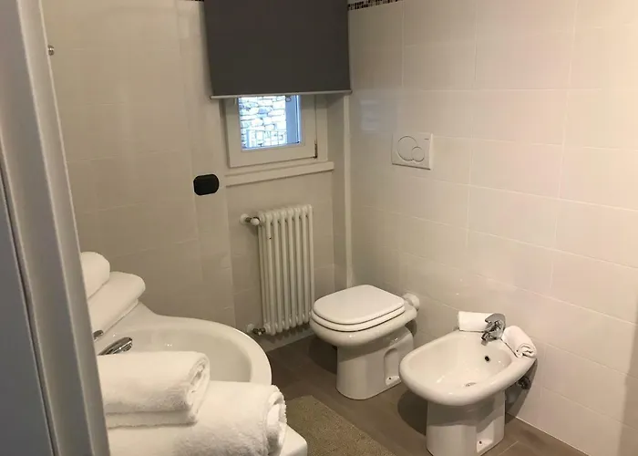 Alessandra מלון דירות